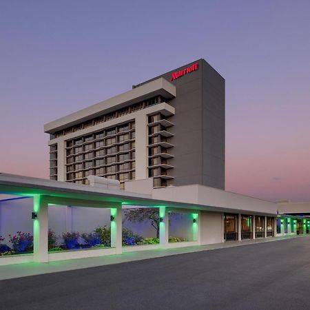Marriott Saddle Brook Hotel Buitenkant foto