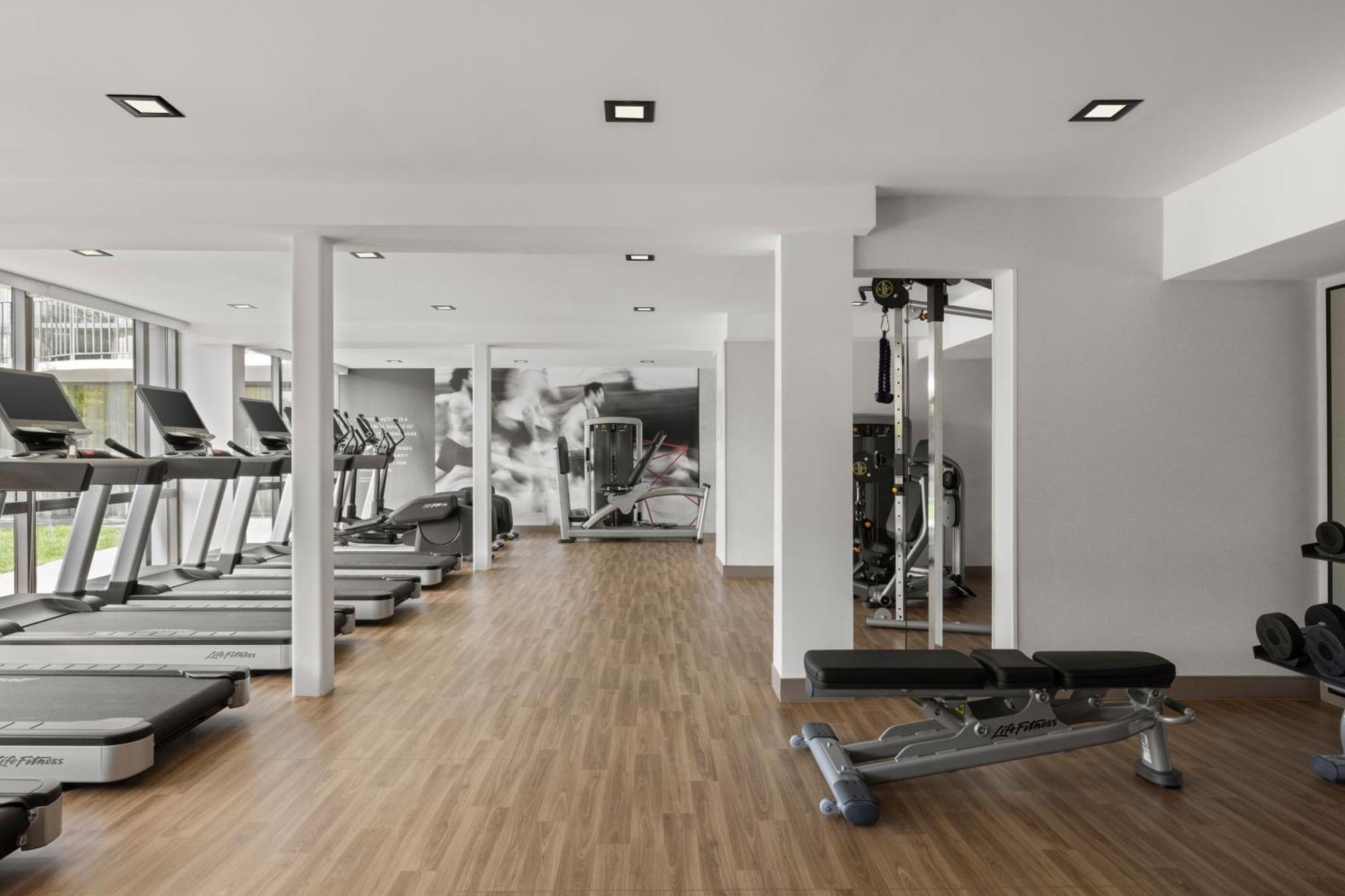 Marriott Saddle Brook Hotel Buitenkant foto