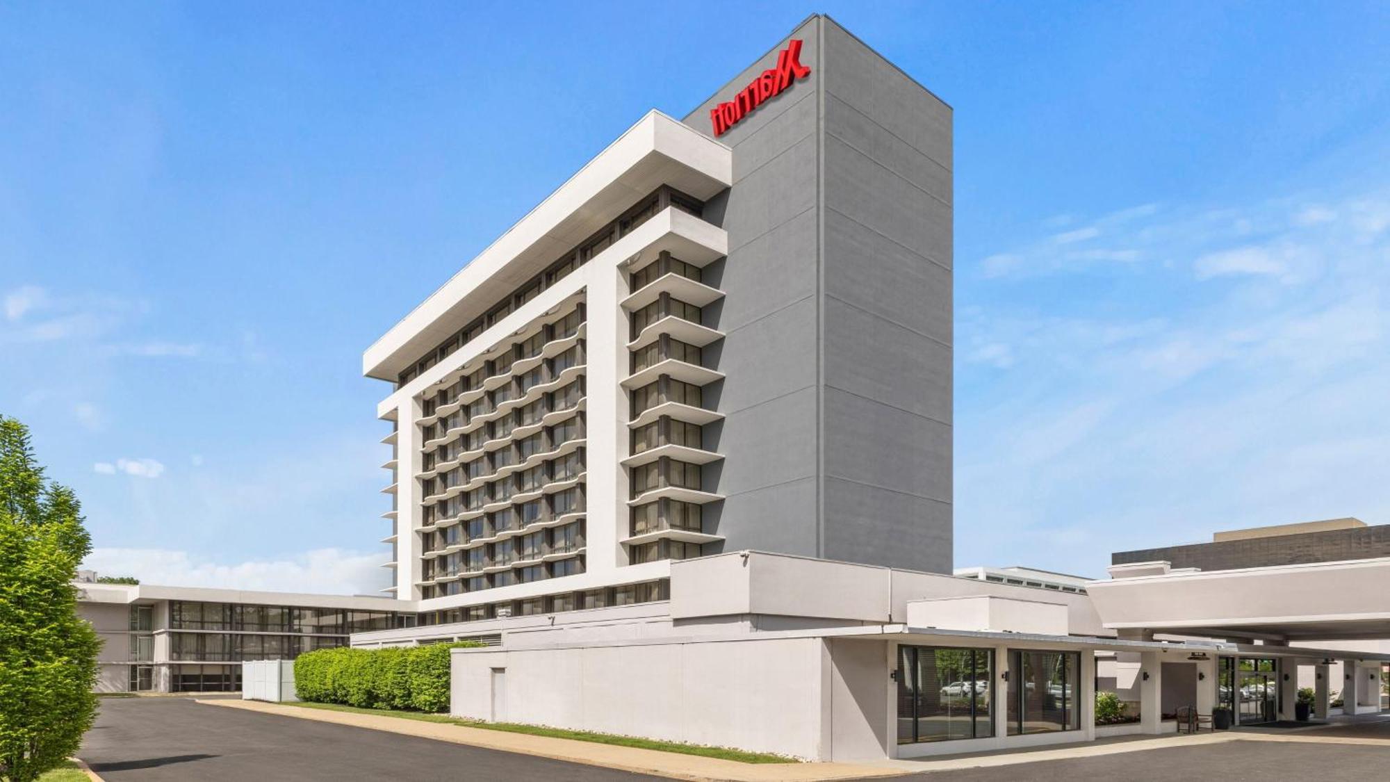 Marriott Saddle Brook Hotel Buitenkant foto