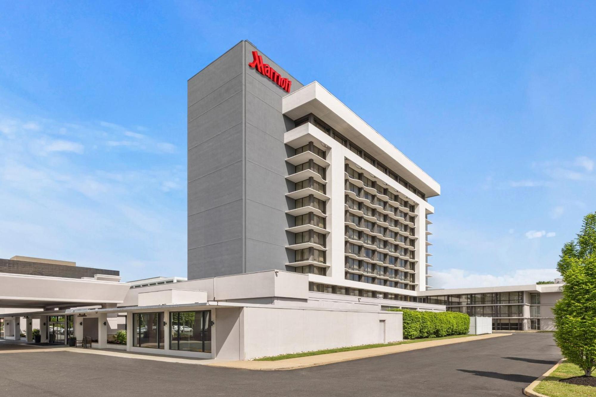 Marriott Saddle Brook Hotel Buitenkant foto