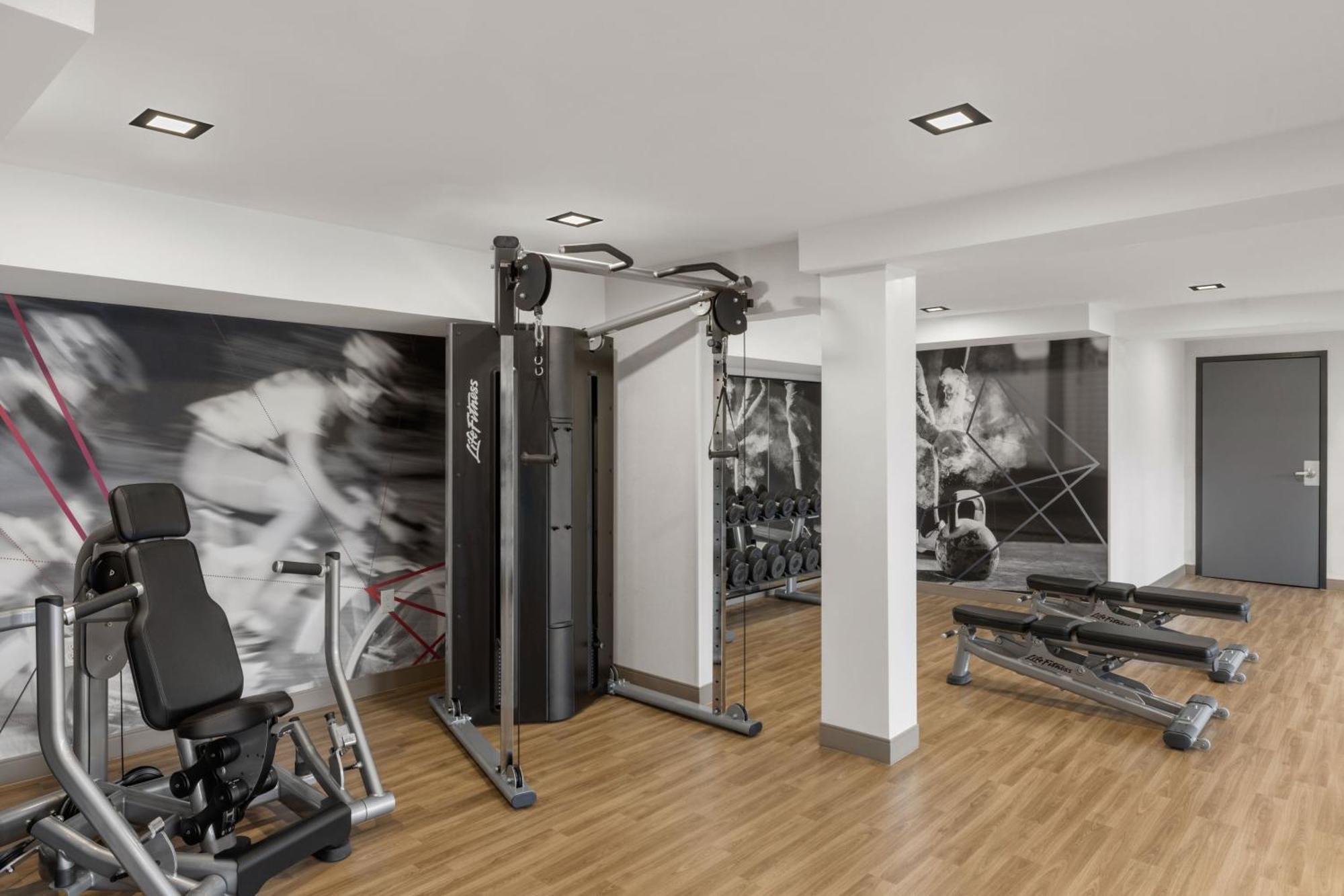 Marriott Saddle Brook Hotel Buitenkant foto