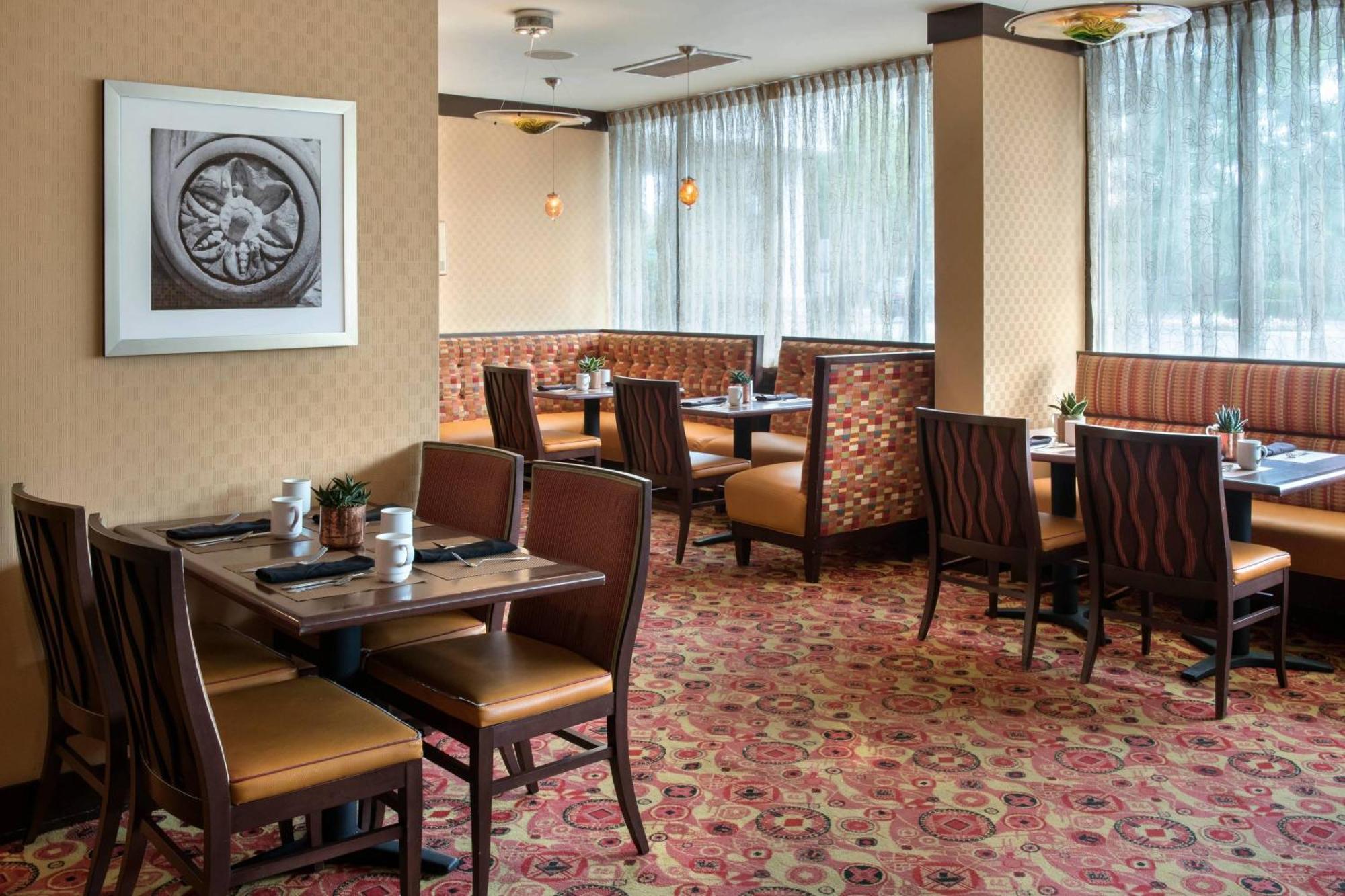 Marriott Saddle Brook Hotel Buitenkant foto